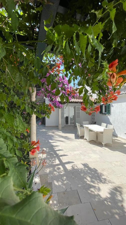 Villa Ardura - Island Holiday Residence **** Bol. Island Brac Exterior foto