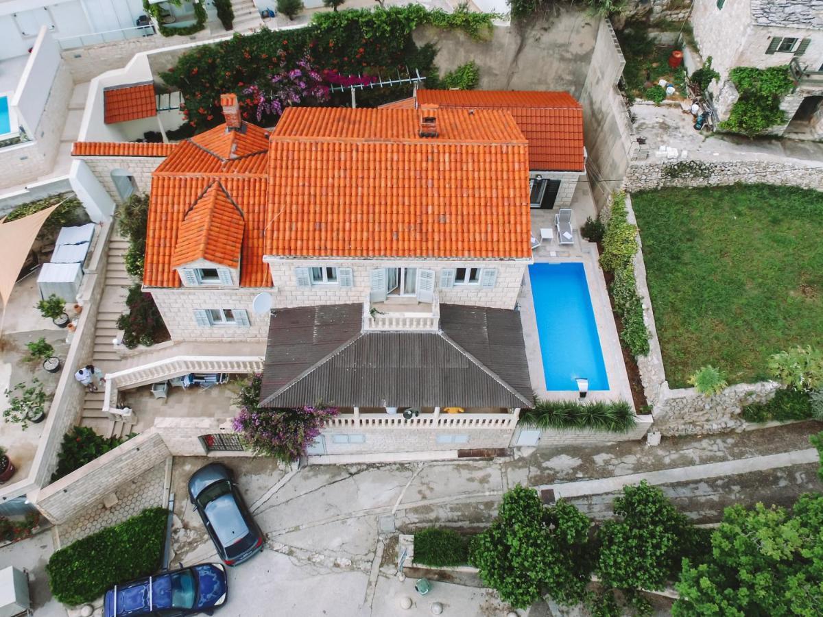 Villa Ardura - Island Holiday Residence **** Bol. Island Brac Exterior foto