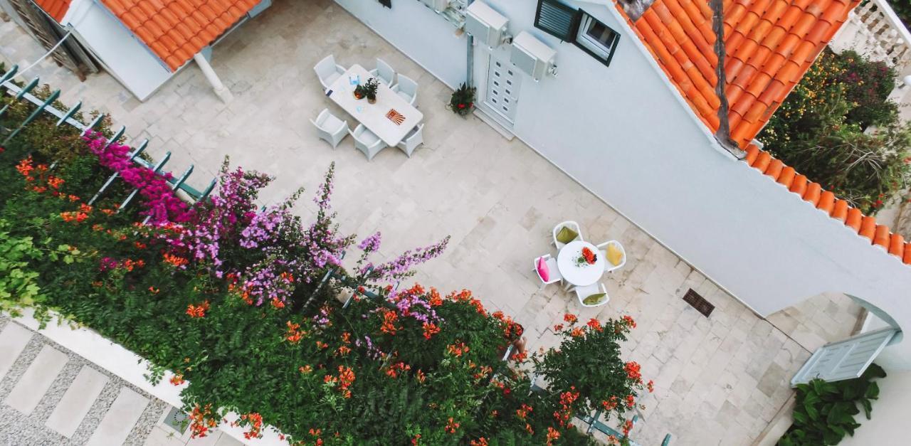 Villa Ardura - Island Holiday Residence **** Bol. Island Brac Exterior foto